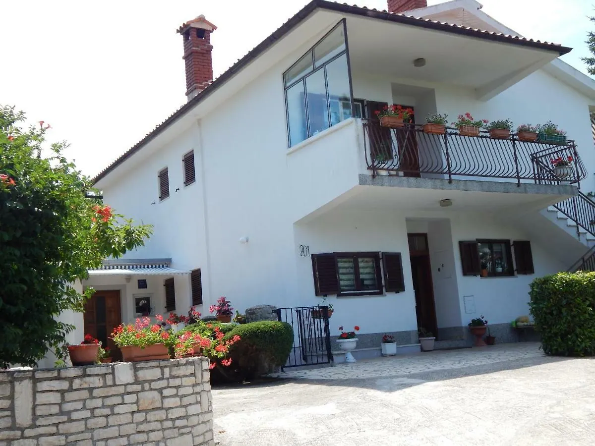 Apartment Strmac Labin  Croácia